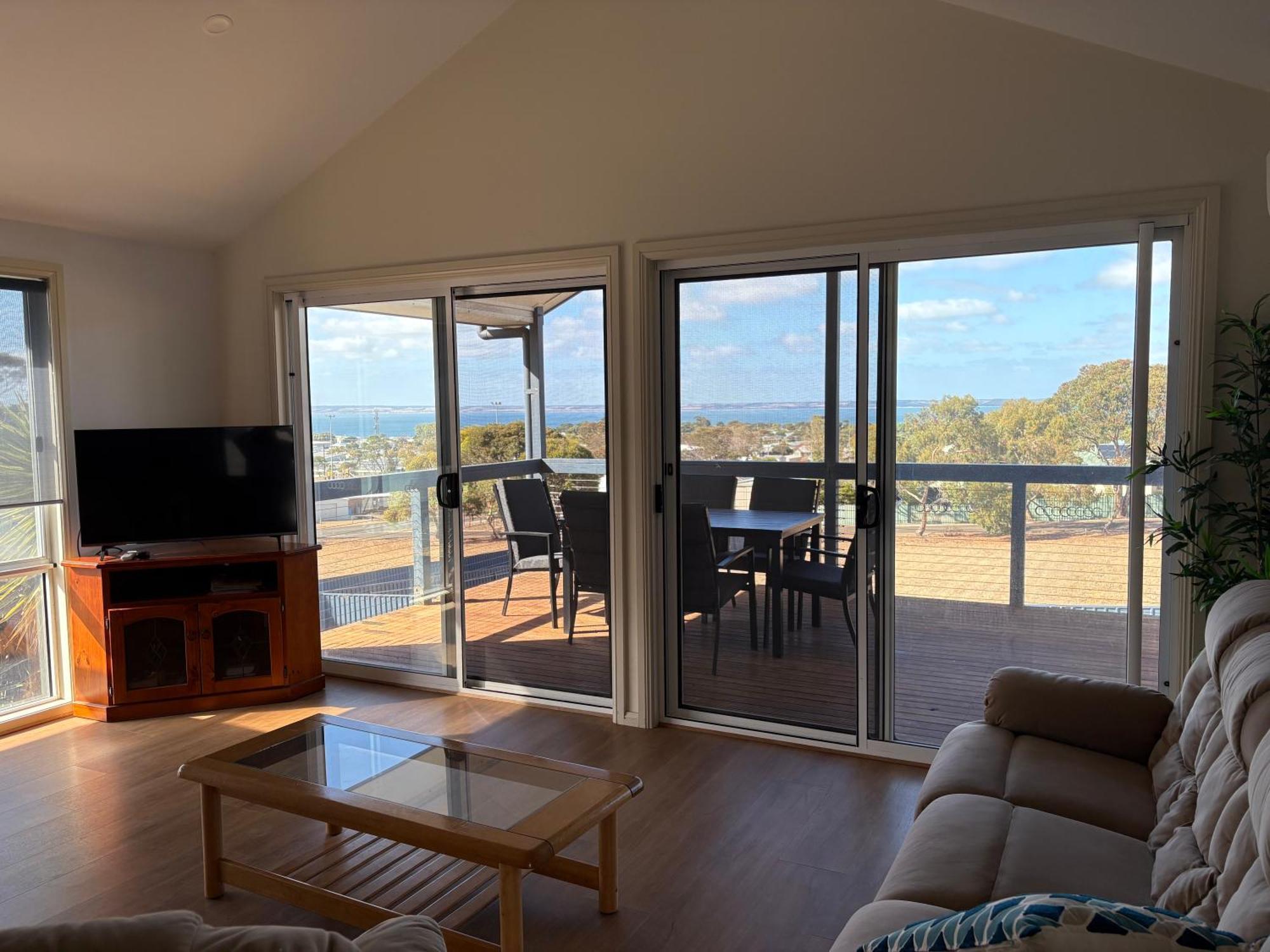 Kangaroo Island Bayview Villas Kingscote Exterior photo