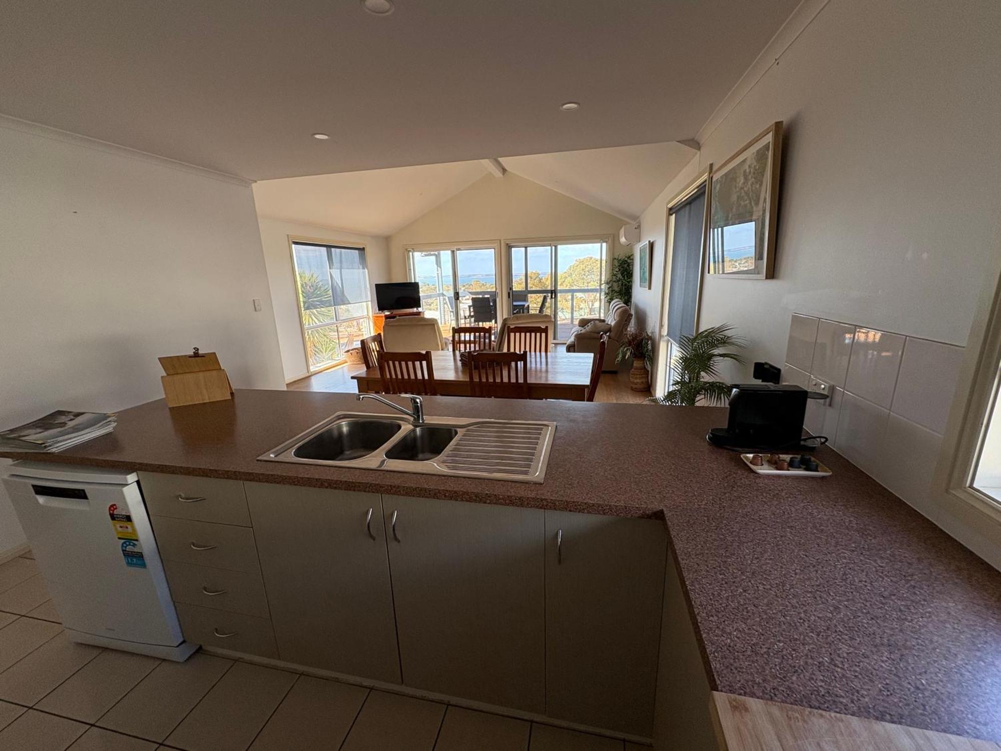 Kangaroo Island Bayview Villas Kingscote Exterior photo