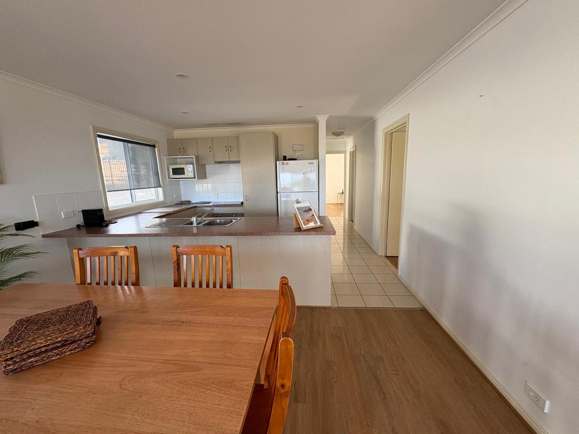 Kangaroo Island Bayview Villas Kingscote Exterior photo